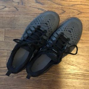 Like-new Nike Free Running Shoes